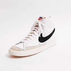 Nike White and Black Athletic Shoes